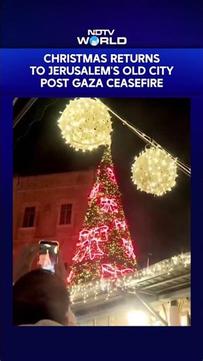Christmas Tree Lights Up Jerusalem’s Old City For 1st Time Since Gaza War Ceasefire