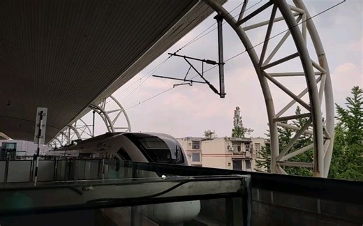 成局成段天府所CRH6A-A-0487担当S5023次列车（犀浦→青城山）驶离犀浦站