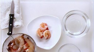 How to Peel and Devein Shrimp