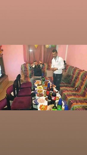 milishotani (@milishotani)’s videos with Divljam - Buba Corelli & Jala Brat & Coby