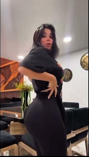 Big booty Latina #big #gyatt #baddie #trending #twerk #latina #workout #booty