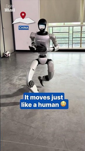 'Kung Fu' robot delivers extraordinary roundhouse kick