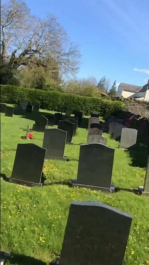 The grave of carry on star Frankie Howerd.