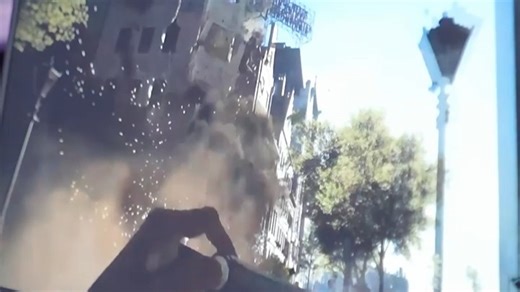 ROG魔霸新锐2025锐龙9 16英寸电竞本，R9 8940HX+RTX5070Ti，2.5K高刷屏，16GB内存1TB硬盘，畅玩大作不卡顿，办公创作更高效。