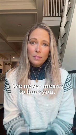 Tiffany + Tegan | T and T Twin Talk | It can be hard trying to do our best by you. Hopefully, this will make up for the disappointment. Xoxo 😘 Comment TWINS for the links!... | Instagram