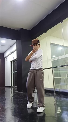 Top TikTok Dance Trends You Need to Try