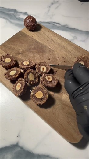 ASMR ferrero rocher chocolate ice-cream💛🧡#asmr #trendingshorts #viral #icecream #subscribe #yt