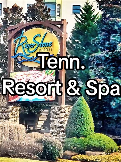 Our vacation home away from home in Pigeon Forge, TN. #pigeonforge #tennessee #riverstoneresortandspa #christmasvacation #december2025