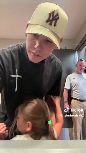 Y’all make this man famous. We stopped at a QuikTrip on our road trip from Florida back to Oklahoma so my daughters could use the restroom. The women’s restroom was empty, so I took them in. I’d rather do that than bring two little girls into a men’s bathroom full of grown men and dirty stalls. This guy comes barging in yelling, scares my daughters, and somehow thinks THEY should’ve been in the men’s room instead. Am I wrong here? 🤷‍♂️ #GirlDad #RoadTrip #parenting #fyp #viral