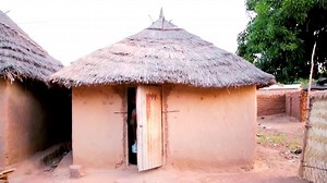 96K views · 2.8K reactions | Ousco, artiste malien.  Titre: Qu'est ce qui ne marche pas ? | Tiken Jah Fakoly | Facebook