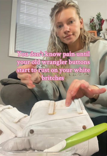 Vintage Wrangler Woes: Rusting Buttons and Memories