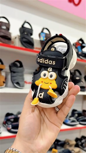 Mega Shoes Point Kids LED Sandal Cartoon Design Soft Comfortable Light Up Shoes 2026