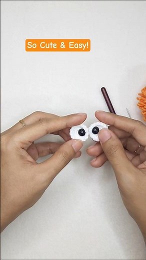 OMG 😍 Easy Fluffy Crochet Keychain (No Sew!) 🧶✨ #shorts