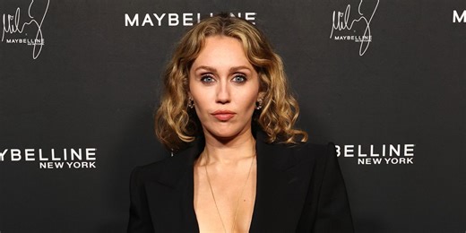 Miley Cyrus Goes Shirtless Under Plunging Mugler Suit Blazer