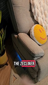 Elevate your space with the Flexsteel Zecliner! See how home décor expert @jennas.home styled it in her space. 🏡 | Steinhafels