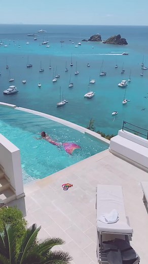 Vacations 🍾 #stbarth #mermaid #realmermaid #viral #fyp #xyzcba