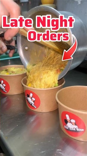 Late night zomato orders in cloud kitchen #tamannapraveenvlogs