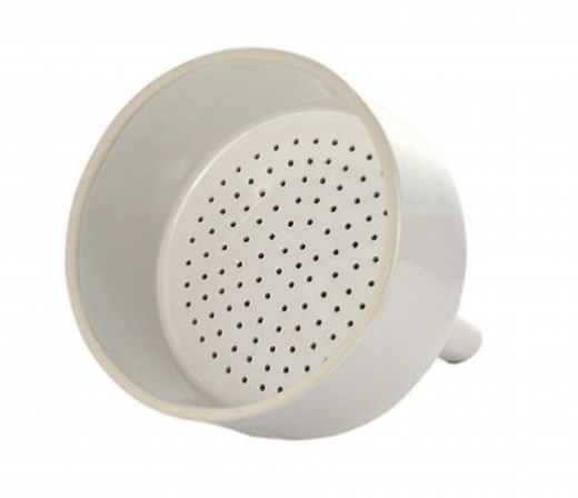 Embudo Büchner: ¿Que es? ¿Para qué Sirve? ¿Como se Utiliza?