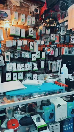 Excelente cargador de pared con puerto USB-C rápido y USB-A, ideal si cargas dos dispositivos al mismo tiempo; excelente relación calidad-precio.✅El Mundo de Nataly | El Mundo de Nataly