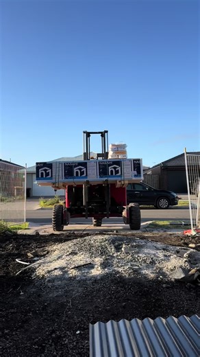 Another supply & installation completed in Beveridge ✅ This project was built using Nasahi AAC — delivering a lightweight, high-performance external wall system ready for render. ✔️ Straight, clean facade lines ✔️ Faster installation ✔️ Excellent thermal performance ✔️ Solid, non-combustible system From material supply to full installation — handled by one team, ensuring quality and accountability from start to finish. Melbourne builders looking for reliable AAC supply & install specialists — le