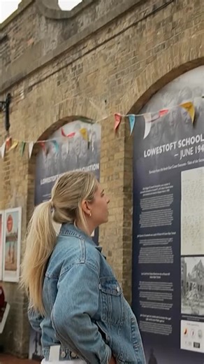 Siddy Holloway on Instagram: "TONIGHT! Thursday 8 January 2026, 9PM on More4 is the premiere of my new series Britains Favourite Railway Series with Si King and Damion Burrows 📣📣 It was such a pleasure filming this last summer and I can’t wait for you all to see it. Celebrating Britains Railway stations and the people who truly make them landmarks! 🚂 This week I’m visiting Lowestoft, which was incredible and emotional, as you’ll see on tonight’s show. But I’ll post some highlights from that l