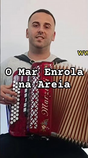 🎶 O Mar Enrola na Areia - uma bonita música popular portuguesa na concertina 🪗