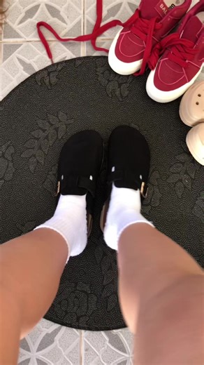 Explore Quality Clog Shoes for Comfort and Style