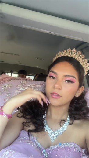 Elegant Pink Quinceañera Dress for Memorable Celebrations