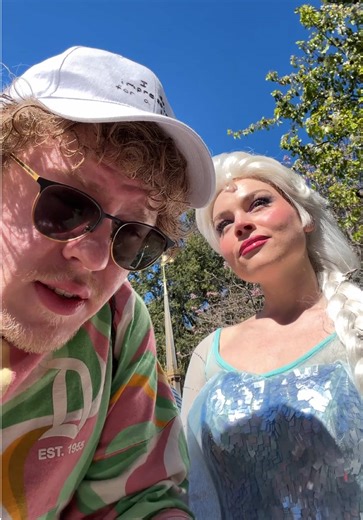 Elsa's Frozen Heart Dethawing Impressions