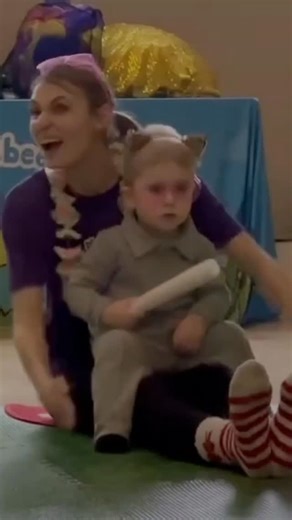 Multi Sensory Classes with Lexy on Instagram: "A little snippet of 2025 for Hartbeeps Medway 🌈✨ What an amazing and special year for my little business 🥺 sending lots of love to all my Hartbeepers, as we bring 2025 to a close (only 8 days until new year!) 🎊 #babyandtoddlerclasses #babyclassesmedway #recap2025 #thingstodoinmedway #hartbeepsuk"