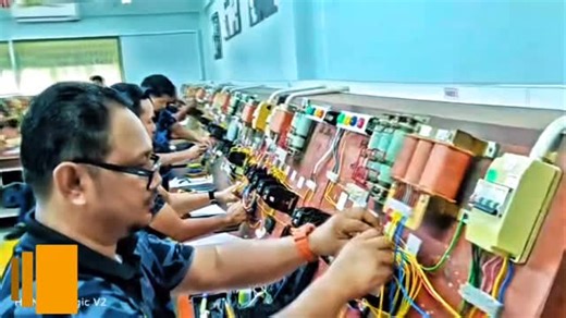 IKMSik on Instagram: "Exam ST, motor control bagi Program Separuh Masa Elektrik Penjaga Jentera A1 di IKM Sik"