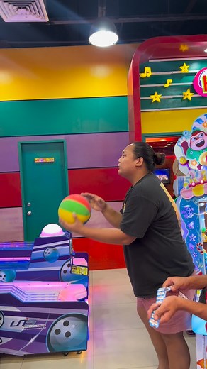 Service error yan sya! #viral #sports #memerocks #volleyball #fblifestyle | Meme Rocks