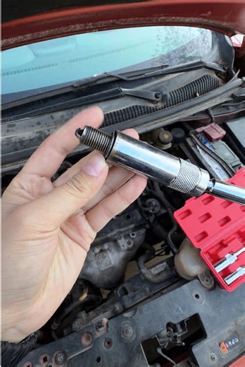 Effortless Spark Plug Replacement with Magnetic Wrenches