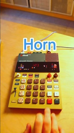 EP-1320 beat from scratch #ep1320 #sampler #dawless #teenageengineering #moogaudio