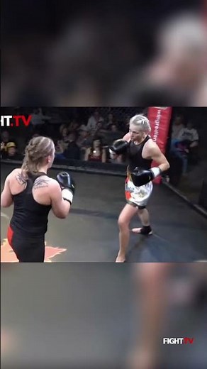 Female Fighters' Intense MMA Fight: Punches and Close Combat!