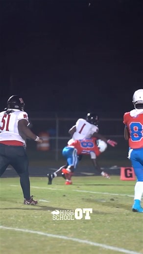 New Bern took down cross-county foe West Craven tonight in a back-and-forth battle. Story/highlights: https://www.highschoolot.com/story/new-bern-blowout-victory-over-west-craven-marred-by-postgame-skirmish/22146939/ | HighSchoolOT.com