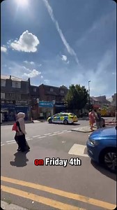 🚨 Fire at a takeaway restaurant on Wealdstone High Street today. Four fire engines rushed to the scene as the road was closed off. Crews brought the blaze under control by 4:30pm. 📹 @officialpatelharsh93 📲 Follow us for updates. #Wealdstone #HarrowNews #Harrow #News | Harrow Online