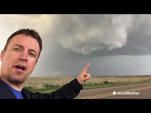 Reed Timmer: The life of a storm chaser