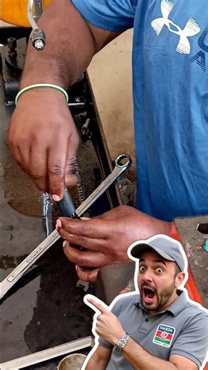 This method of testing a diesel injector! #injector #diesel #shorts