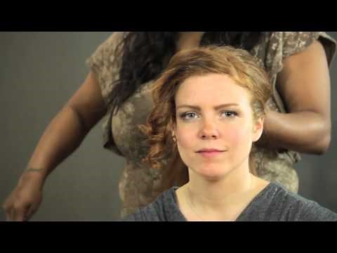 How to Do Rosie the Riveter Hair for Long Hair : Updos & More