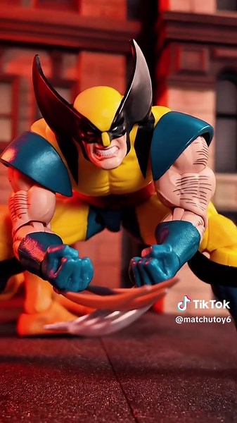 Gamerverse Wolverine: Posing Action Unleashed