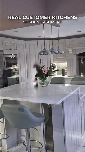 Silsden Cashmere Traditional Kitchen - 4362 - DIY Kitchens