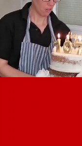 Susy Cantrell has celebrated her 107th birthday at an Exeter care home 😱🥳 This might make her the oldest person in Devon! Born just two days after the First World War ended, she spent her years working sending telegrams in Manchester, and moved to Devon in her later years. While she jokes that the secret to a long life is 'don't die' she also credits never getting married as a force for her longevity ❤️ | Devon Live