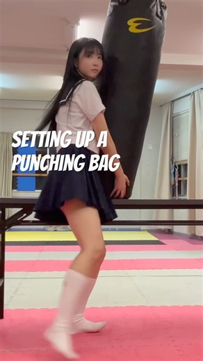 펀칭백 혼자 달기 무거웠어 ㅠㅠパンチングバック重かった🥹