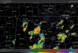 [7:33PM] Storms continue to move northward through the TN Valley, bringing frequent lightning and heavy rainfall. In addition to this, gusty winds and small hail remain possible. Stay weather aware & if thunder roars, go indoors!⚡️ #HUNwx | US National Weather Service Huntsville Alabama