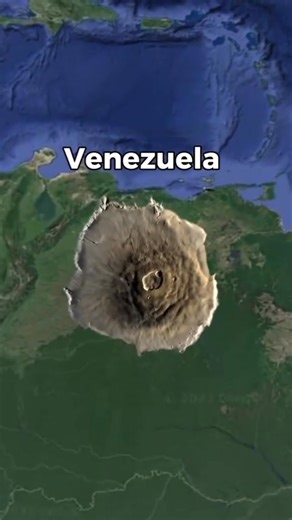 El Monte Olimpo de Marte es un volcán tan gigantesco que su base, de 600 km de diámetro, podría cubrir todo Ecuador, extenderse desde Lima hasta casi Bolivia o abarcar varias provincias de Argentina. Aunque mide 22 km de altura, lo más sorprendente es que sus pendientes son tan suaves (5°) que un explorador podría caminar desde la base sin notar que sube. Si existiera en la Tierra, podría elevarse sobre las nubes de la Amazonía brasileña, visible desde cientos de kilómetros. A diferencia de los 