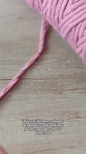 Colgador de Plantas Macramé 🤗 Siga a @allmanualidades para mas inspiraciones 🛑 Si quieres aprender este bello arte desde cero y realizar más de 20 piezas macramé junto a una experta y y desde casa 🏡 Ve al LINK de mi PERFIL para obtener información de nuestro Curso Online de Macramé 🙌🏻 #macrametutorial #macramedecor #artesanal #tejidoamano #emprendimiento #mujeres #macramelove #manualidadesfaciles #macrame #diy | All Manualidades