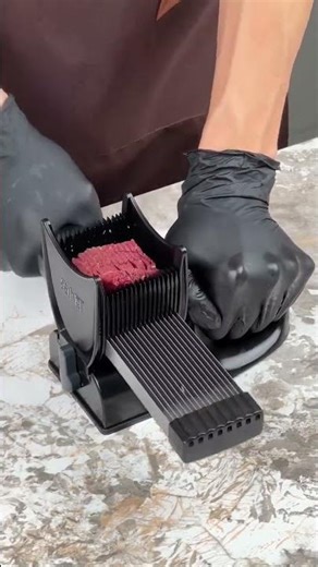 Cut Meat Like a Pro with the Multifunctional Stainless Steel Manual Cutter ( # 2705 ) 1️⃣