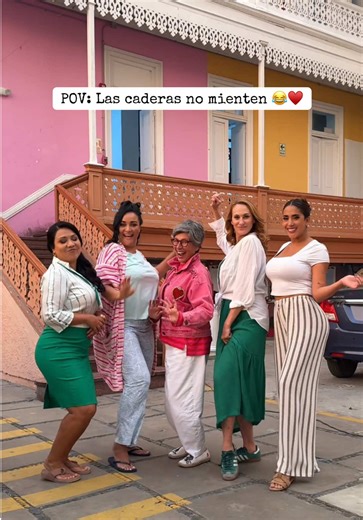 SE DIERON CUENTA DEL SPOILER??? Nuestras caderas no mienten jajaja!!! Y como diría Meli: SOOÑADAS jajajaja♥️