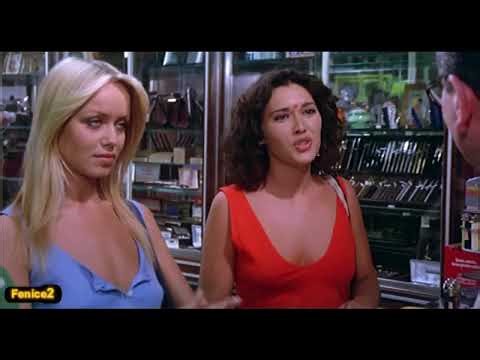 Gloria Guida and Lilli Carati—"To be Twenty" (1978), 720p